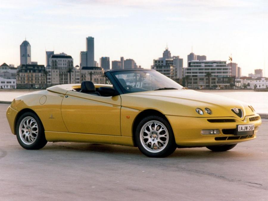  Alfa Romeo Spider (916S) 1999 года  (AU) (фото 9 из 14)